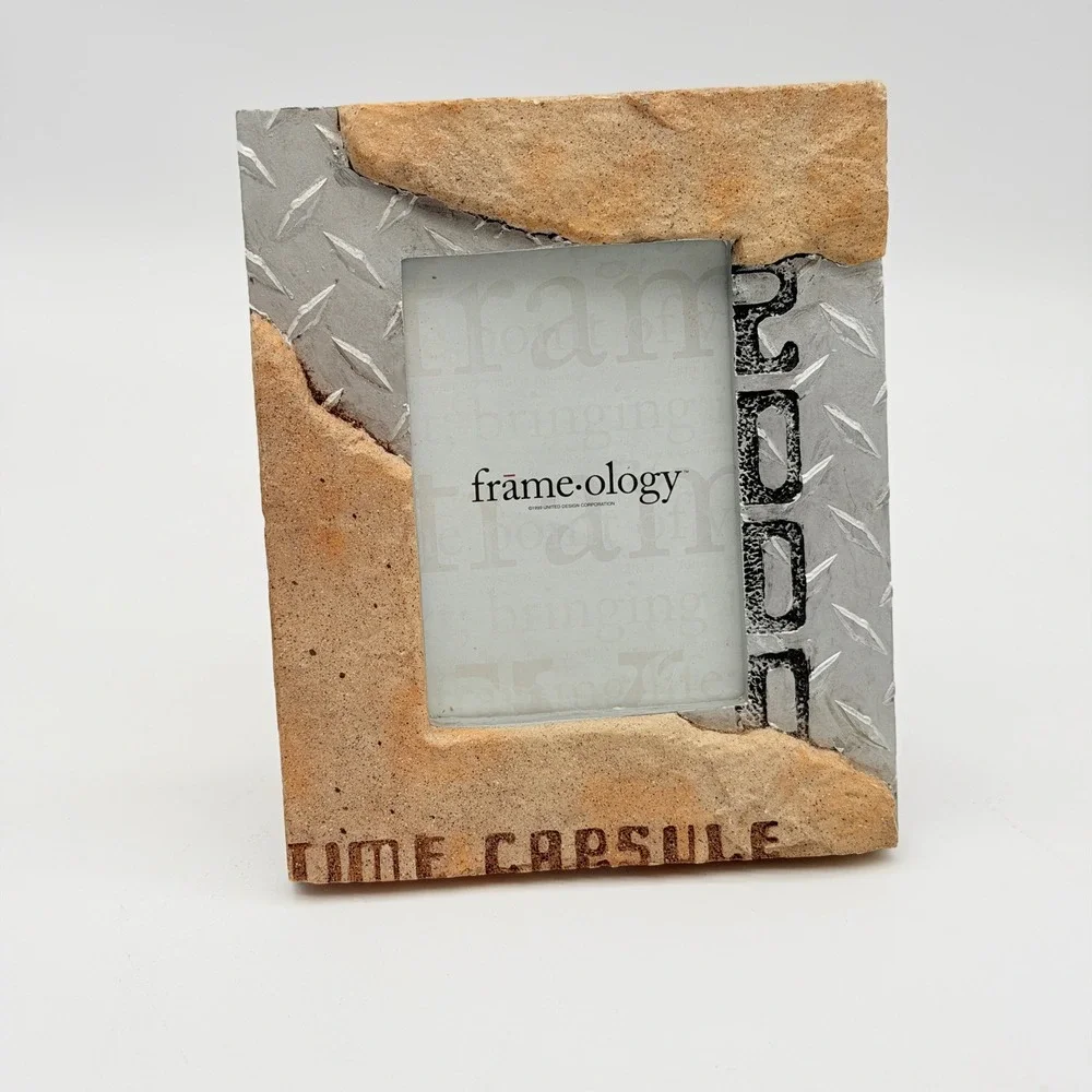 United Design Corp Frame-ology Time Capsule 2000 Industrial Diamond Plate Frame